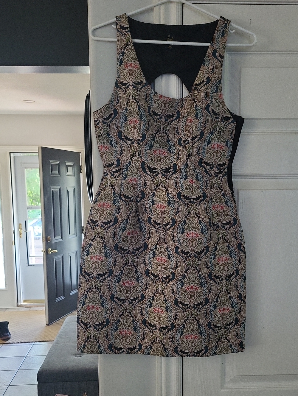 Jack by BB Dakota Navy and Beige Patterned Backless Shift Dress